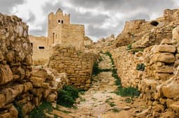 The way up to the mosque of Zriba Olia