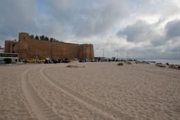 Hammamet medina walls